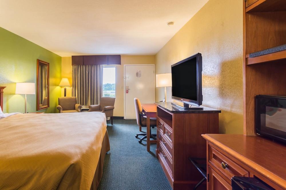 Econo Lodge White Pine Morristown I-81 & I-40 Split Luaran gambar